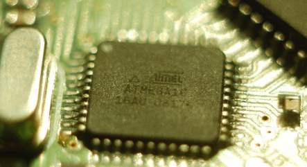 Atmega 16.jpg