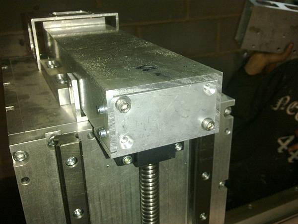 20121121374m.jpg