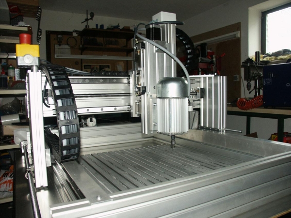 CNC.jpg