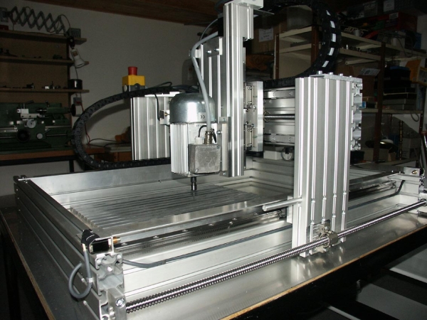 CNC2.jpg