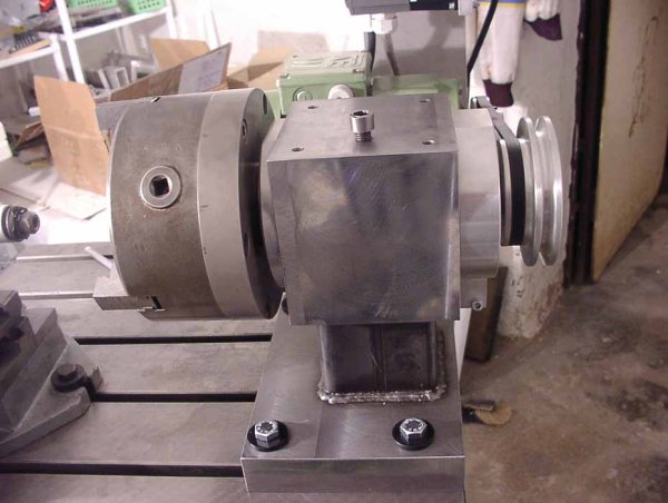 4313_115278691588_SpinReal30.jpg