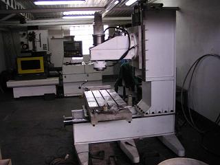 cnc2.jpg
