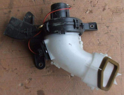 wentylator-dmuchawa-tyl-tylna-p-citroen-c4-picasso-4822732206.jpg