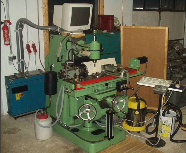 frezarka-cnc(mod).jpg