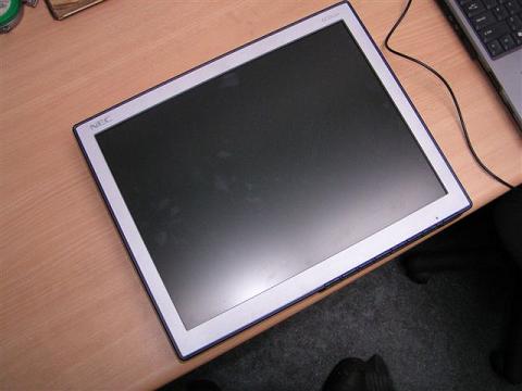 04 Monitor dotykowy.JPG