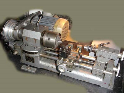 tokarnye-stanki-universal-2-i-universal-3-8.jpg