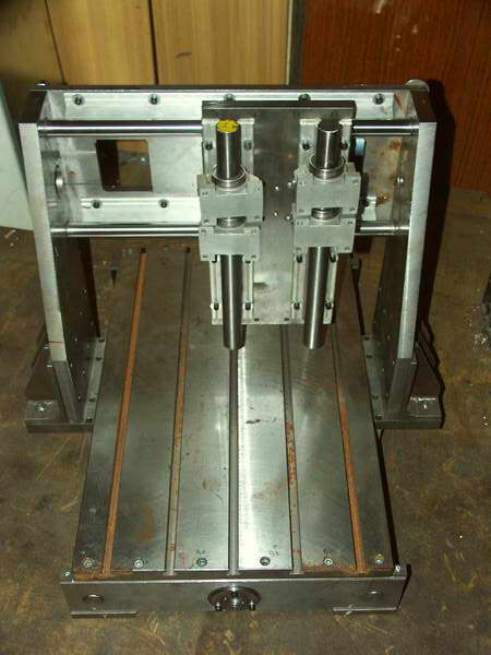 frezarka587_resize.jpg
