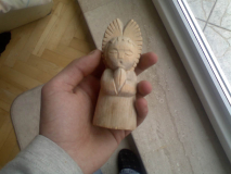 drewniana figurka