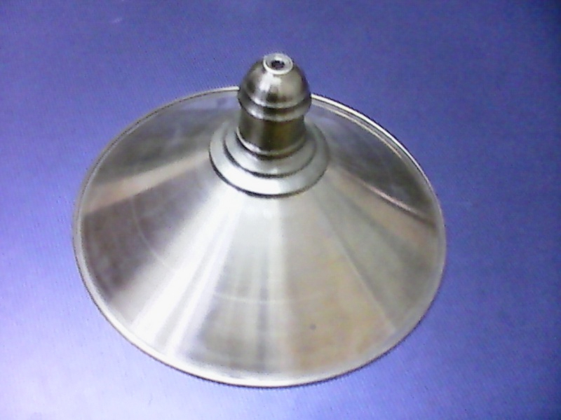 Lampa metalowa